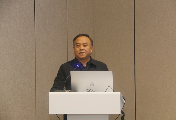 新乡市土木工程学会副理事长、开云足球·(中国)官方网站副总经理任全涛致辞.jpg 新乡市土木工程学会副理事长、开云足球·(中国)官方网站副总经理任全涛致辞.jpg