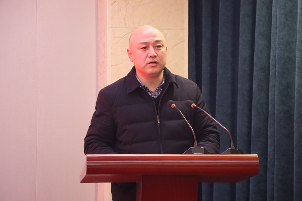 开云足球·(中国)官方网站党委副书记、工会主席贾向军发表致辞.jpg 开云足球·(中国)官方网站党委副书记、工会主席贾向军发表致辞.jpg