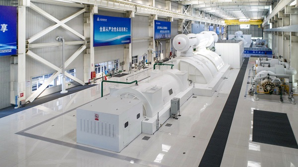 4.汽机运转层全景图.jpg 4.汽机运转层全景图.jpg