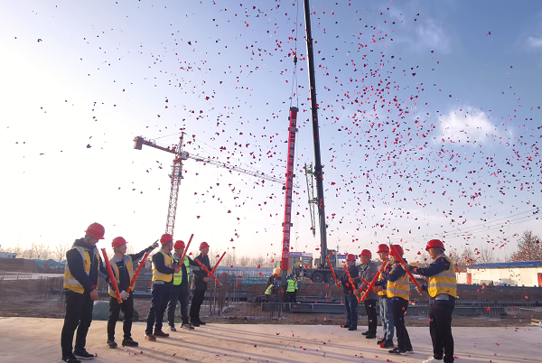 工程首吊.jpg 工程首吊.jpg