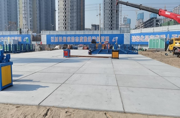 2、装配式预制路面板构件在现场临建区、材料存放加工区的应用(轻型或中型).png 2、装配式预制路面板构件在现场临建区、材料存放加工区的应用(轻型或中型).png