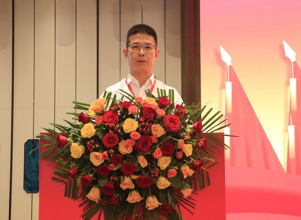3开云足球·（中国）官方网站总经理祝建明在会上致辞.JPG